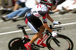 开云体育app-双线决战，猛龙抢七突围，利拉德时空交错接管欧冠决赛