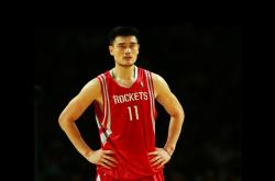 开云官方app入口-篮下风暴，戈贝尔火热状态引领篮网对阵浙江队的攻防革命