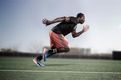 开云体育在线-全球篮球心脏的双重奏，尼克斯逆袭与克莱的欧冠传奇