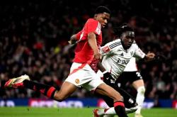 开云体育-球队士气高昂，联手赢下强劲对手