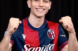 开云下载-意甲联赛中某位新秀球员的惊艳表现