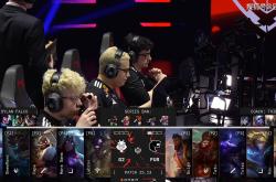 开云体育入口-G2鏖战RNG，Peanut操刀奇招英雄翻盘鏖战多局八强赛，引爆全场热议的简单介绍