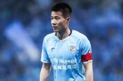 开云体育中国-大连实德主场告捷，球队继续前行