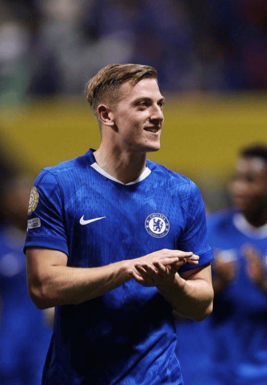 切尔西天才前锋神勇破门，带领国家队跻身前四