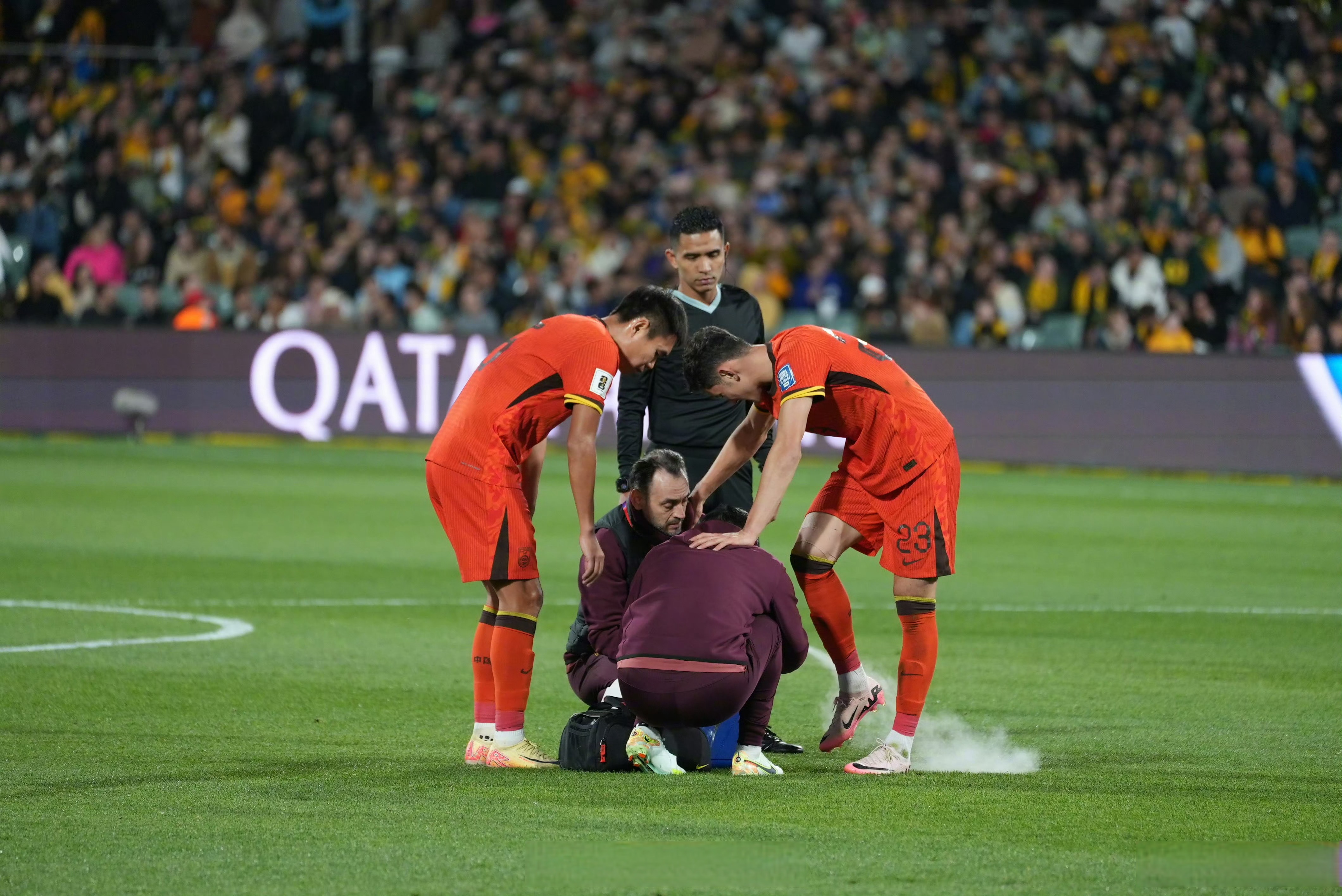 澳大利亚足球队在国际比赛中取得胜利