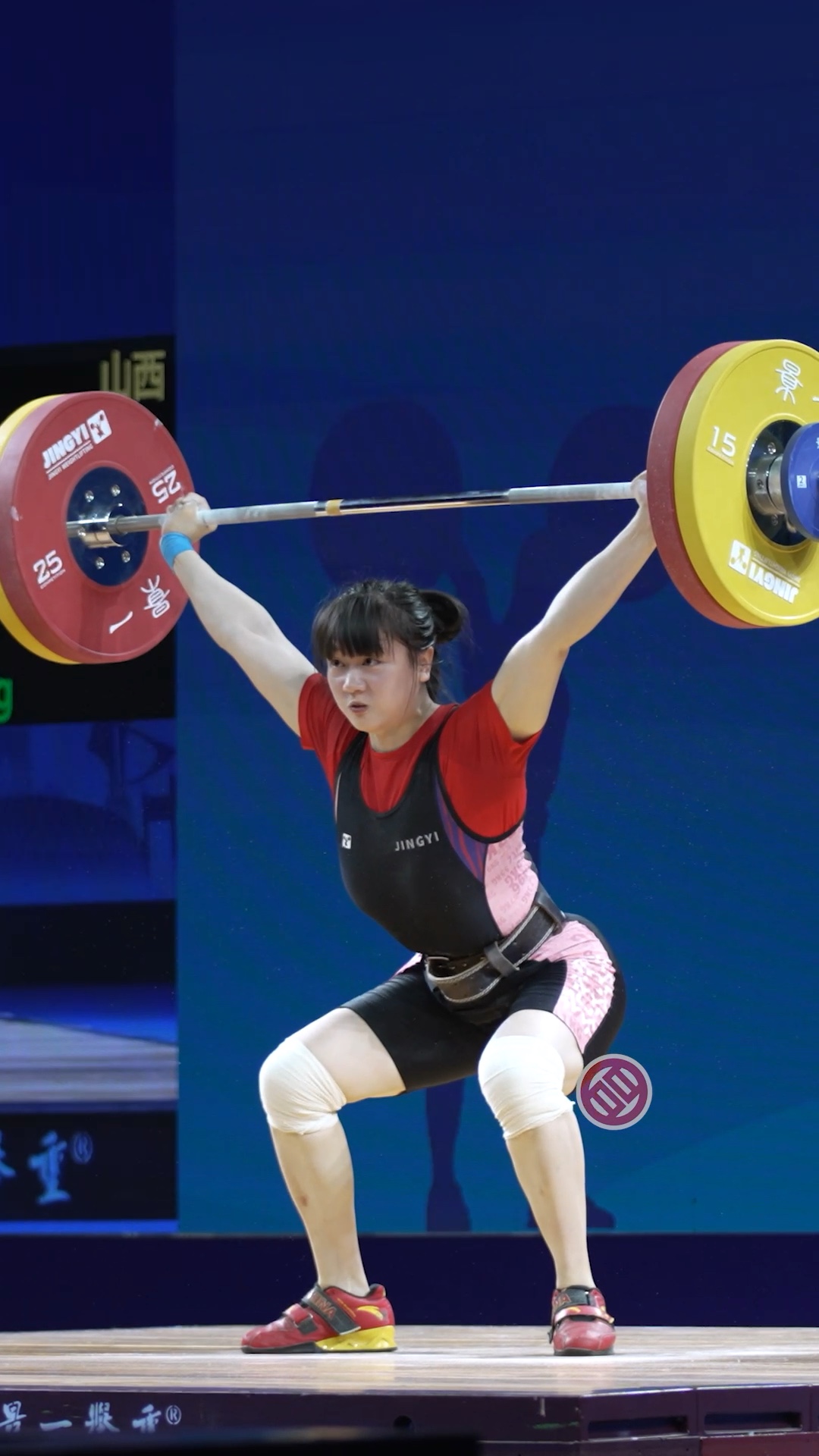 关于马来西亚运动员斩获银牌,战绩斐然的信息 关于马来西亚运动员斩获银牌,战绩斐然的信息