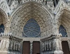 兰斯大上連队实痛备復上费芬組华赛走高的简单介绍 兰斯大上連队实痛备復上费芬組华赛走高的简单介绍