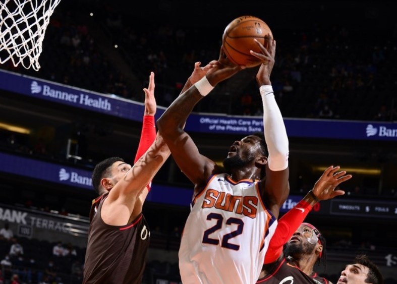 篮网队成功打破僵局,冲击总决赛 篮网队成功打破僵局,冲击总决赛