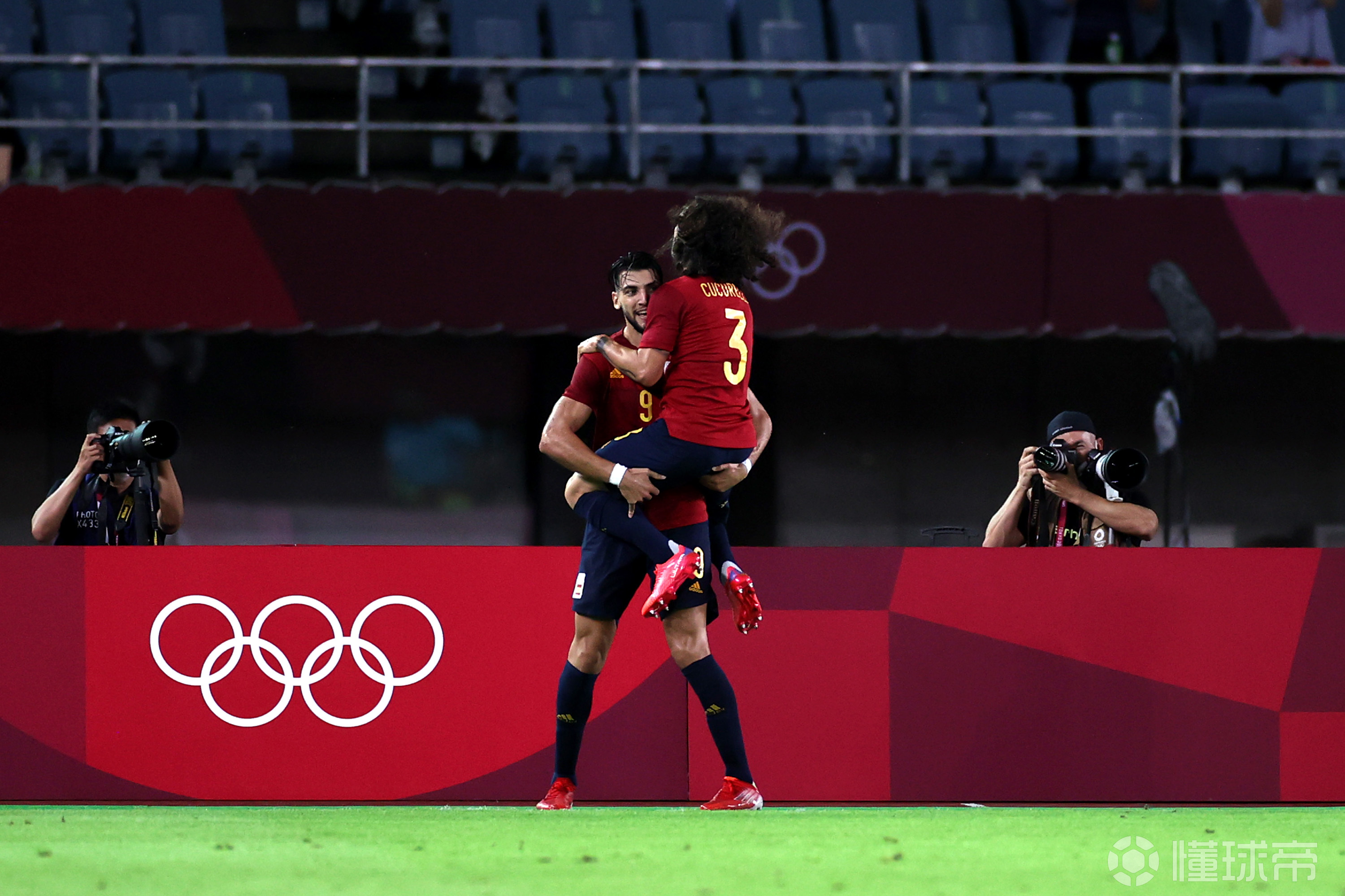 墨西哥队击溃俄罗斯，晋级四强