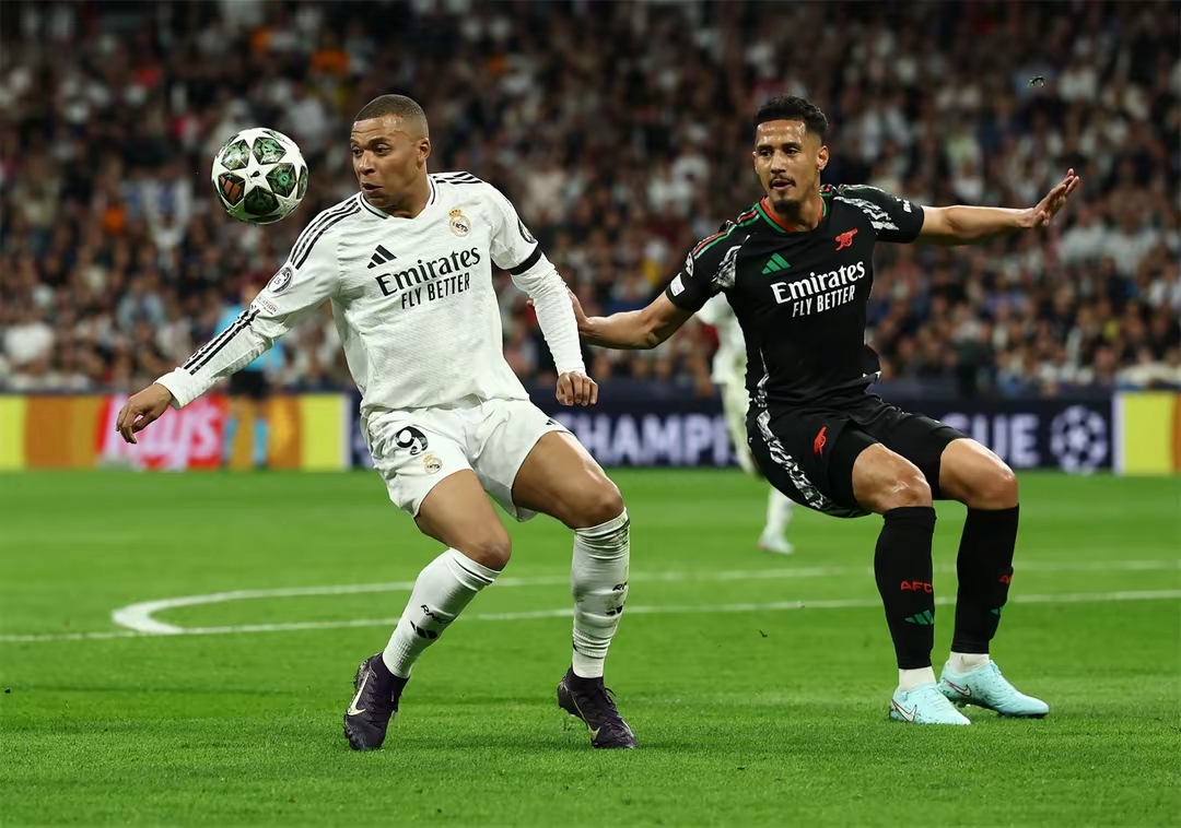 巴塞罗那客场战平尤文图斯欧冠晋级压力增大 巴塞罗那客场战平尤文图斯欧冠晋级压力增大