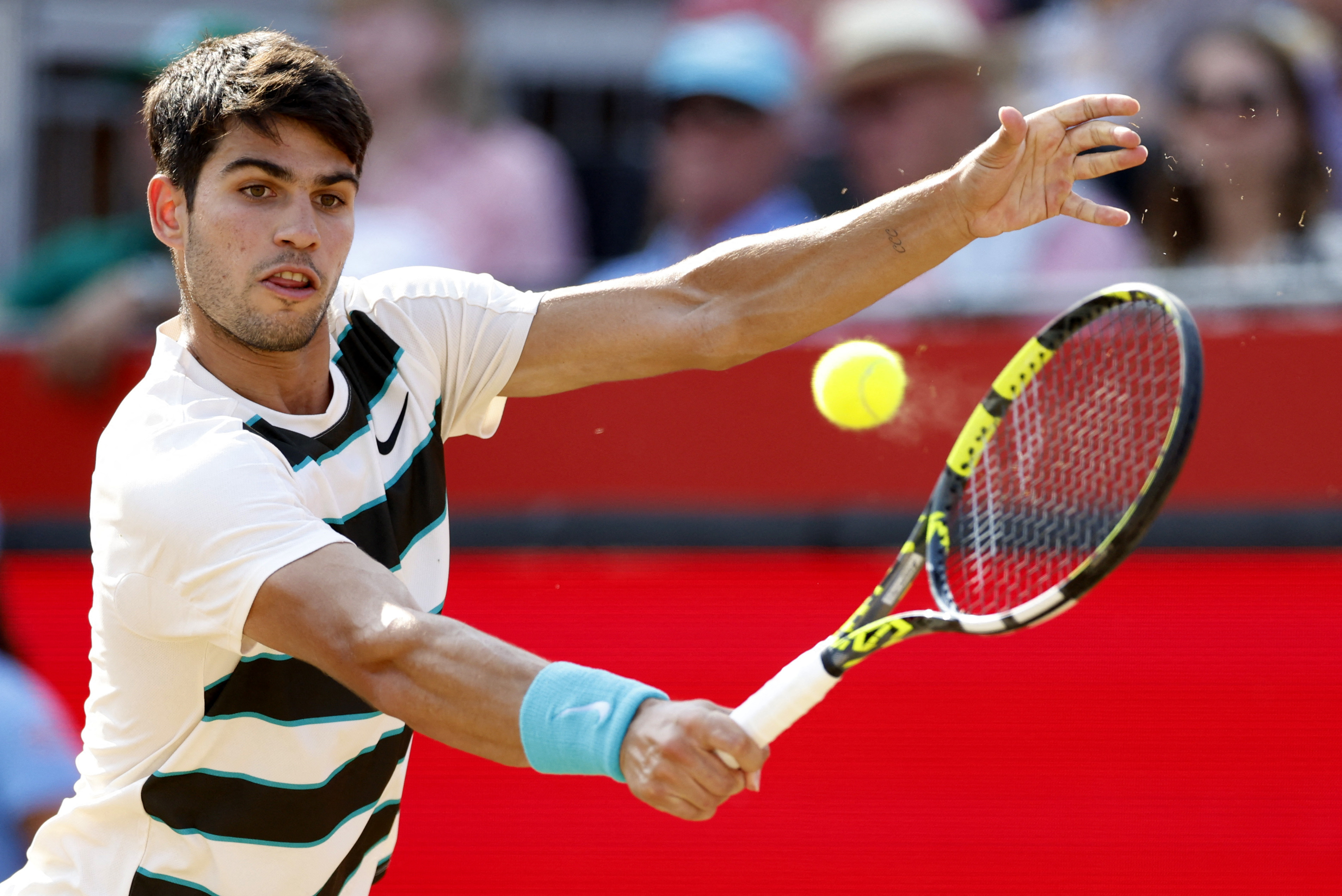 关于拉沃尔杯横扫澳网，阿尔卡拉斯惊艳四座的信息