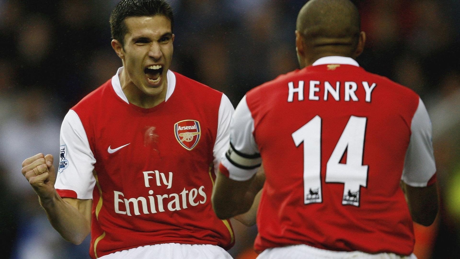 双面舞台，当团队制霸遭遇孤胆英雄